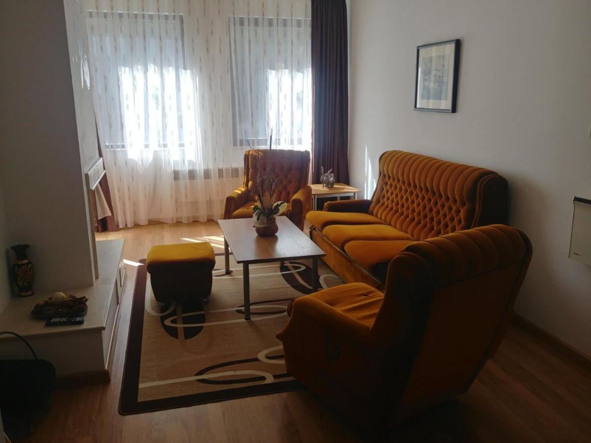 Apartment "Moni" Pamporovo Ngoại thất bức ảnh